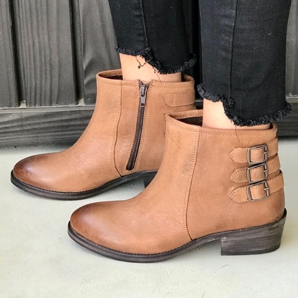 Texas Cognac Leather Burnished Ankle Booties - Picture 2 of 6